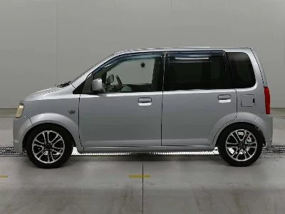 Nissan Otti