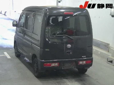 Toyota Pixis Van