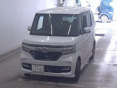 Honda N BOX CUSTOM