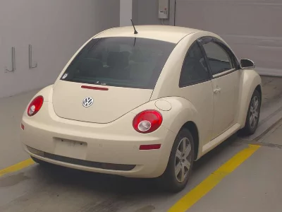 Volkswagen New Beetle