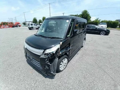Suzuki Spacia Custom