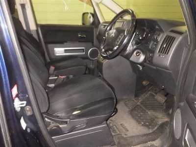 Mitsubishi DELICA D5
