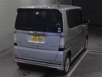 Honda N BOX CUSTOM