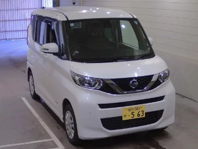 Nissan ROOX