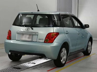 Toyota Ist
