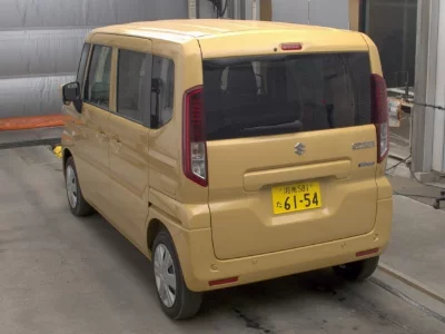 Suzuki Spacia