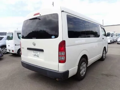 Toyota HIACE WAGON