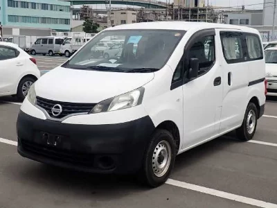 Nissan NV200 VANETTE VAN