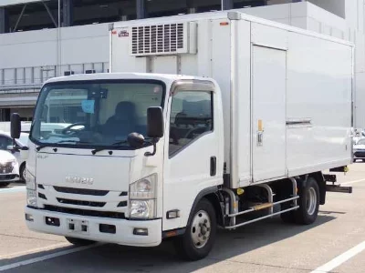 Isuzu Elf