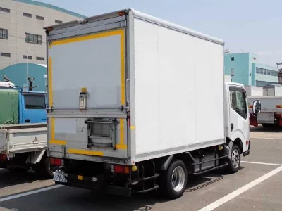 Nissan ATLAS