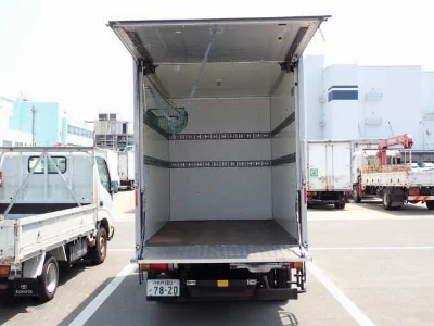 Nissan ATLAS