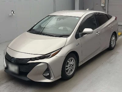 Toyota Prius PHV
