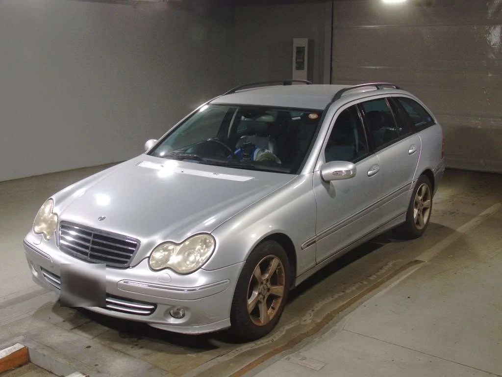 Mercedes-Benz C-Class  с аукциона в Японии