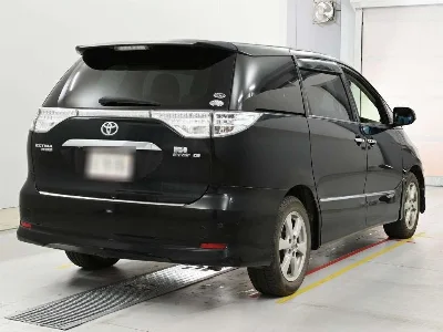Toyota Estima Hybrid