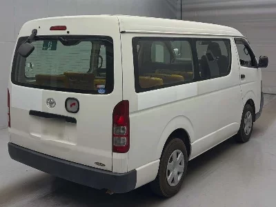 Toyota HIACE WAGON