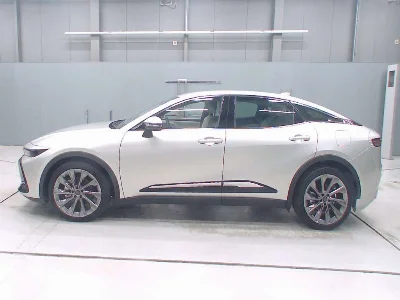 Toyota Crown Crossover