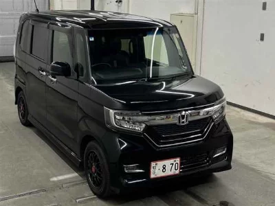 Honda N BOX CUSTOM