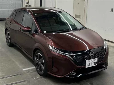 Nissan Aura