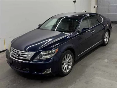 Lexus LS600h