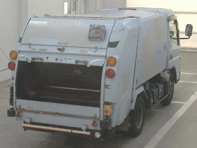 Mitsubishi Fuso Canter