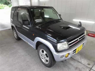 Mitsubishi Pajero Mini