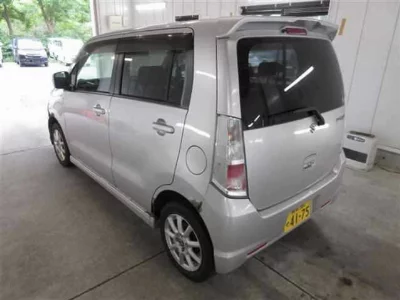 SUZUKI WAGON R STINGRAY