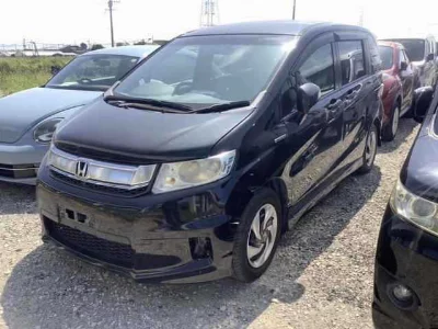 Honda Freed Spike