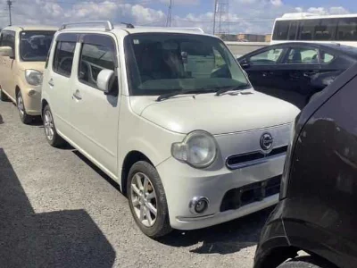 Daihatsu Mira Cocoa