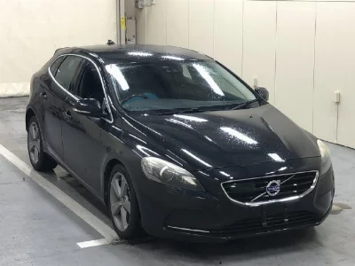 Volvo V40