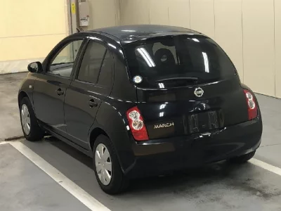 Nissan March