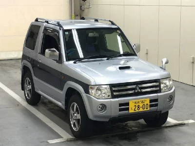 Mitsubishi Pajero Mini