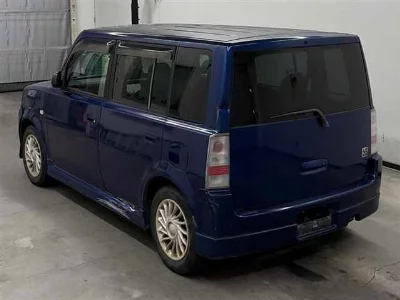 Toyota bB