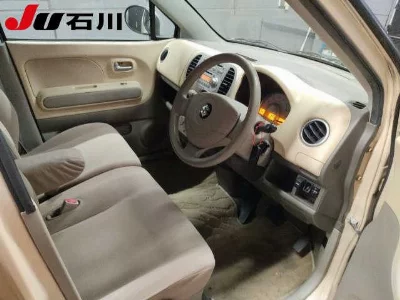 Suzuki MRWAGON