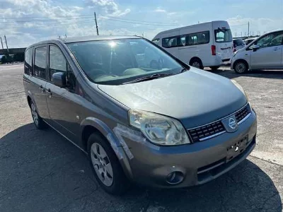 Nissan Lafesta