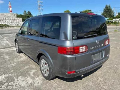Nissan Lafesta