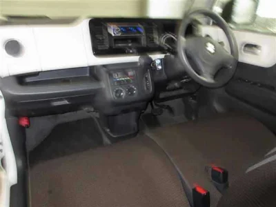 Suzuki MRWAGON