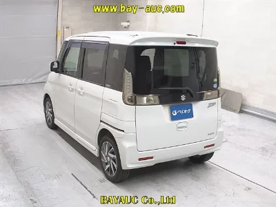 Suzuki Spacia Custom
