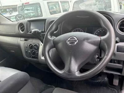 NISSAN NV350 CARAVAN WAGON