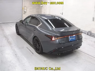 Lexus IS300