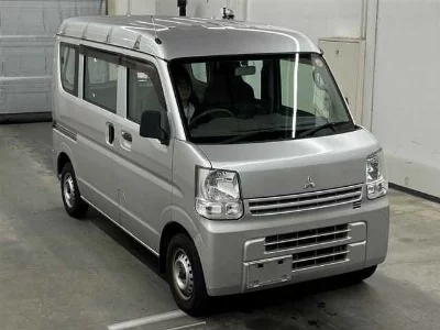 Mitsubishi Minicab