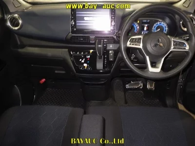 Mitsubishi eK X