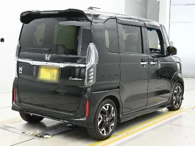 Honda N BOX CUSTOM