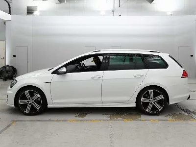 Volkswagen GOLF R VALIANT