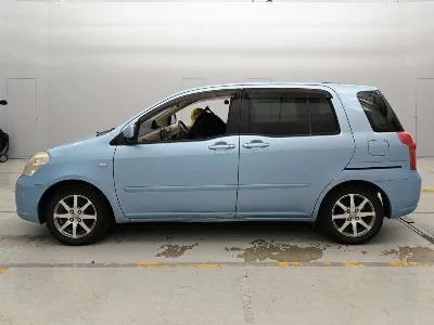 Toyota Raum