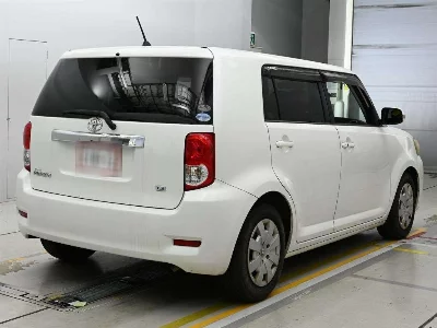 Toyota Corolla Rumion
