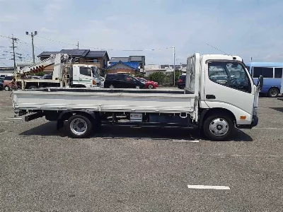 TOYOTA DYNA TRUCK