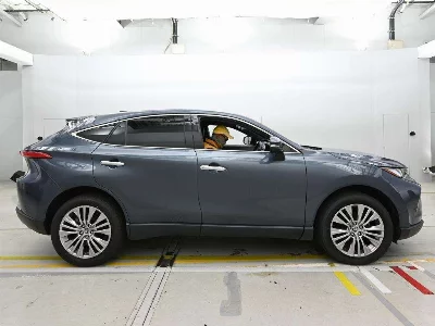 Toyota HARRIER HYBRID