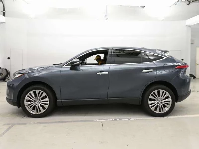 Toyota HARRIER HYBRID