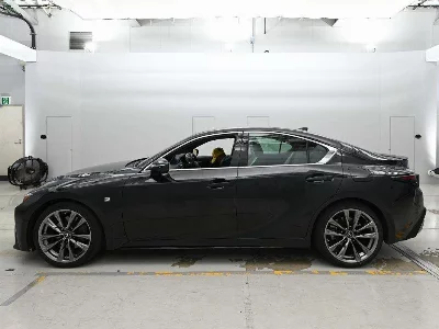 Lexus IS300
