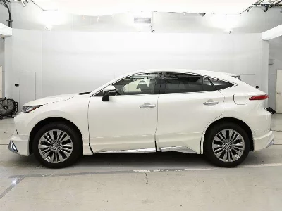 Toyota HARRIER HYBRID